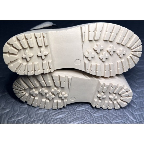 Dolce vita folksy black Faux Shearling ankle Girl block 2" heel combat boot Sz 1 - Picture 11 of 11